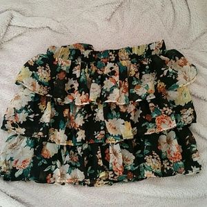 Floral mini skirt